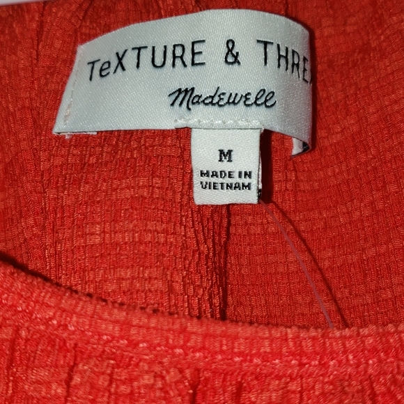 Cute Red Texture and Thread Madewell Top - Picture 2 of 10